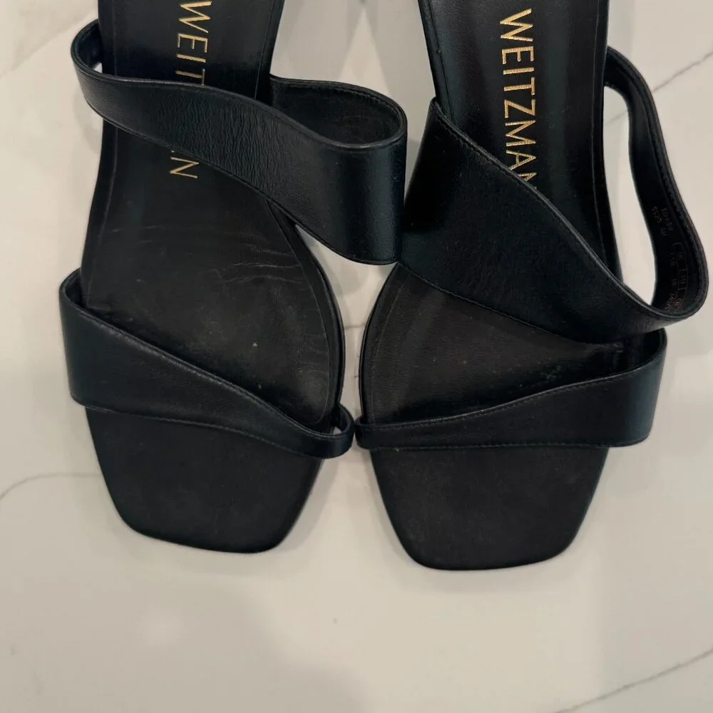 Stuart Weitzman - Picture 4 of 7